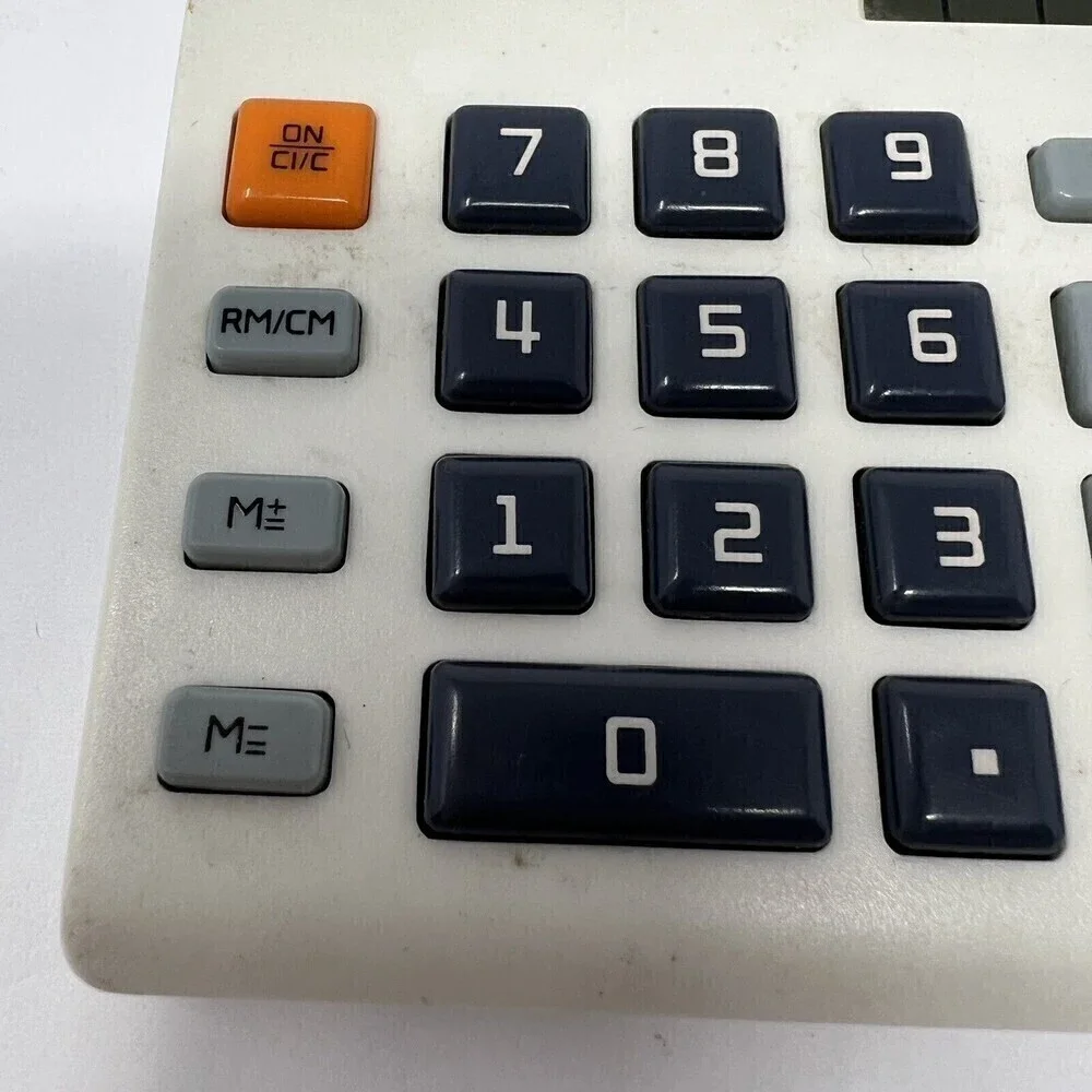 Canon Calculator Mini Solar Power Calculator Model LS-80Z Works